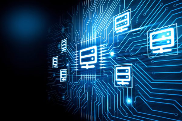 Website-Hosting-Konzept mit Schaltkreisen.